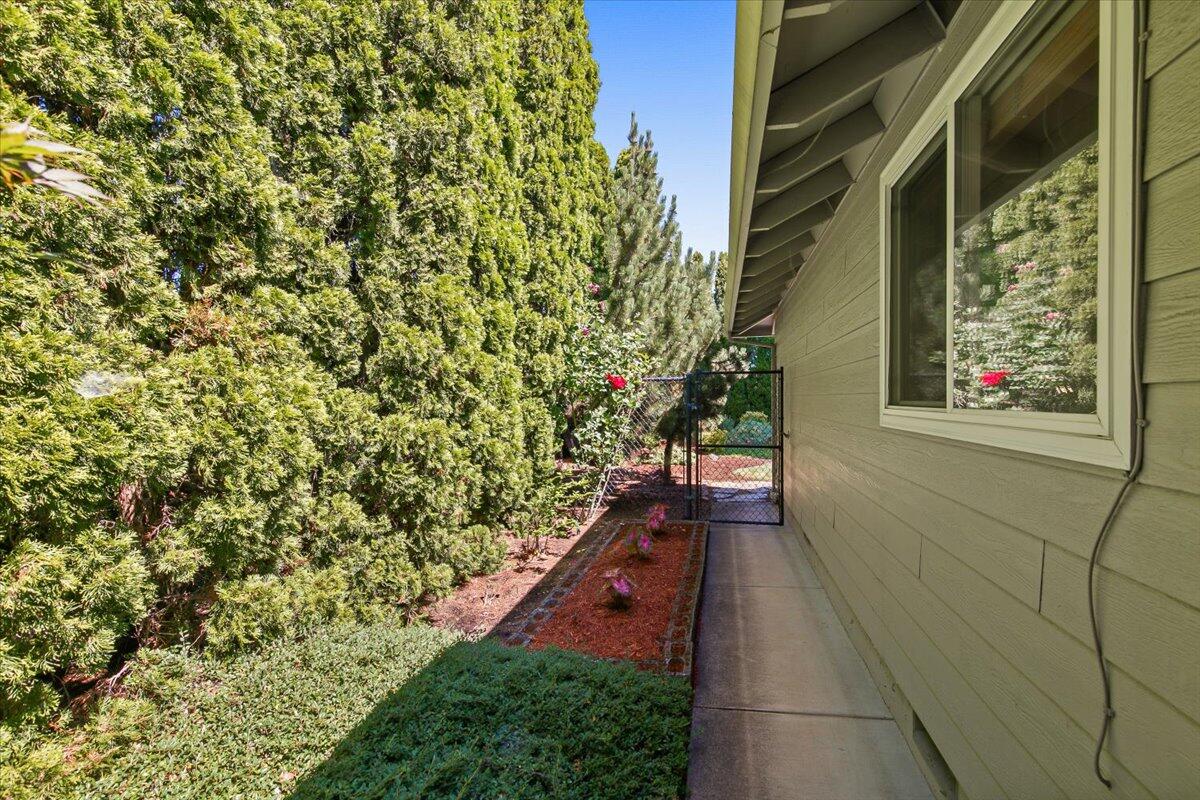 Larson Creek Estates Phase 3 - Residential