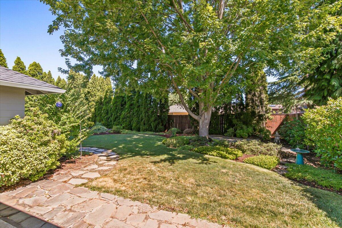 Larson Creek Estates Phase 3 - Residential