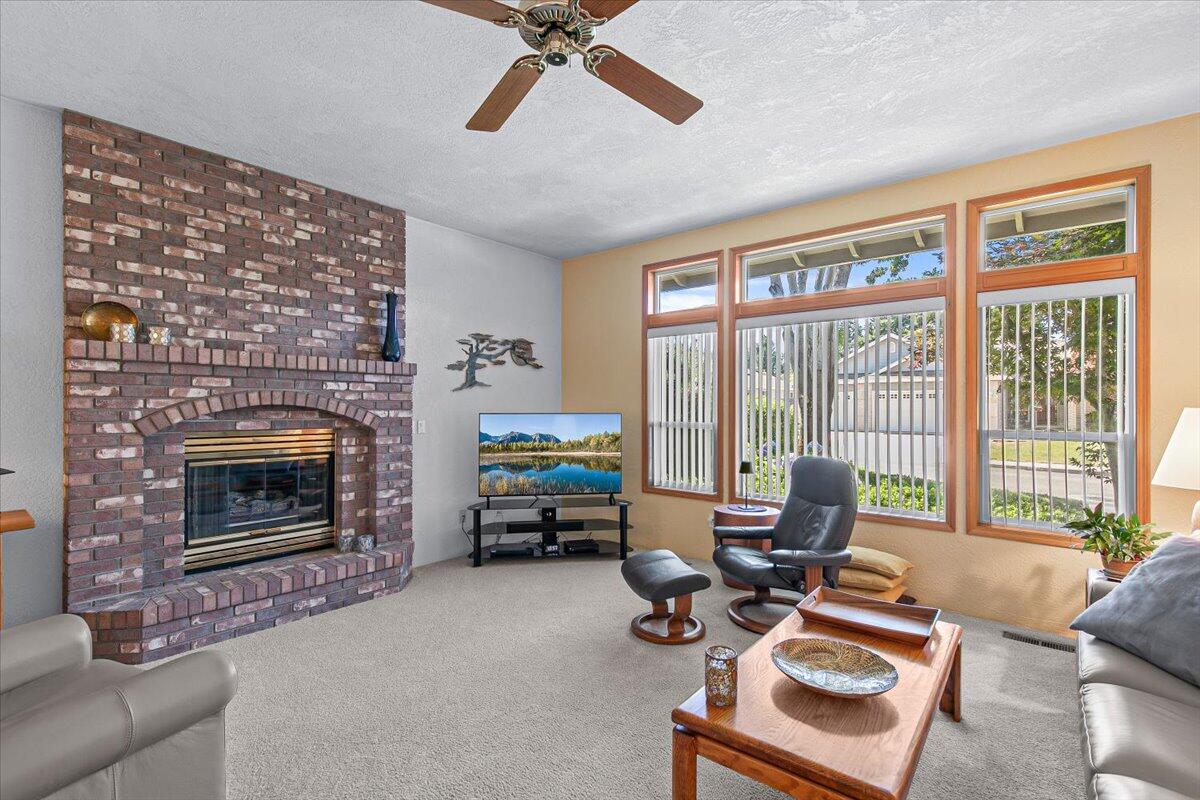 Larson Creek Estates Phase 3 - Residential