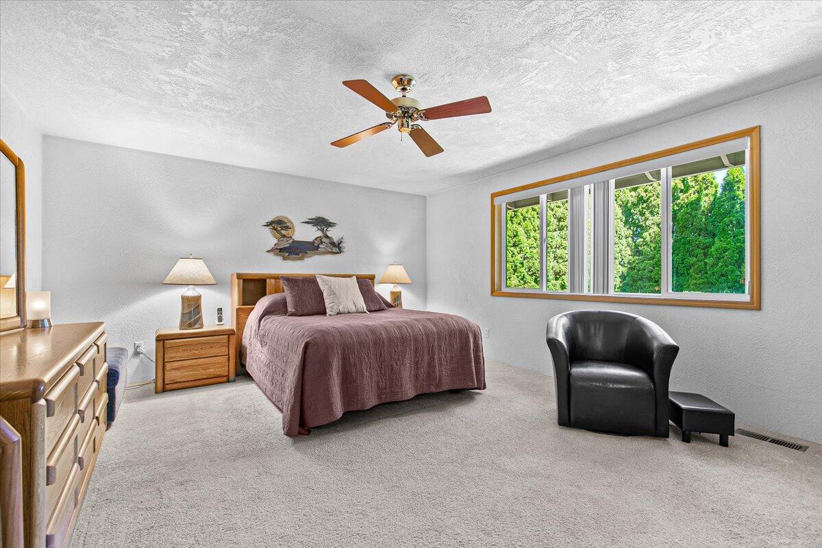 Larson Creek Estates Phase 3 - Residential