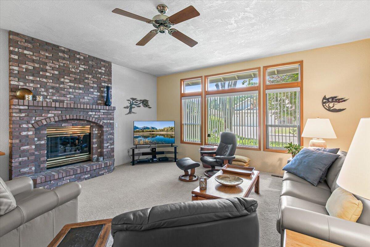 Larson Creek Estates Phase 3 - Residential