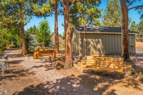Tiny photo for 70116 Sorrell Drive, Sisters, OR 97759 (MLS # 220227414)