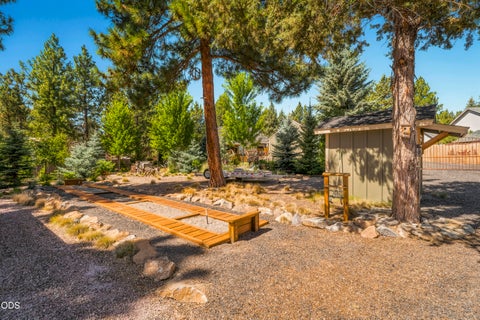Tiny photo for 70116 Sorrell Drive, Sisters, OR 97759 (MLS # 220227414)