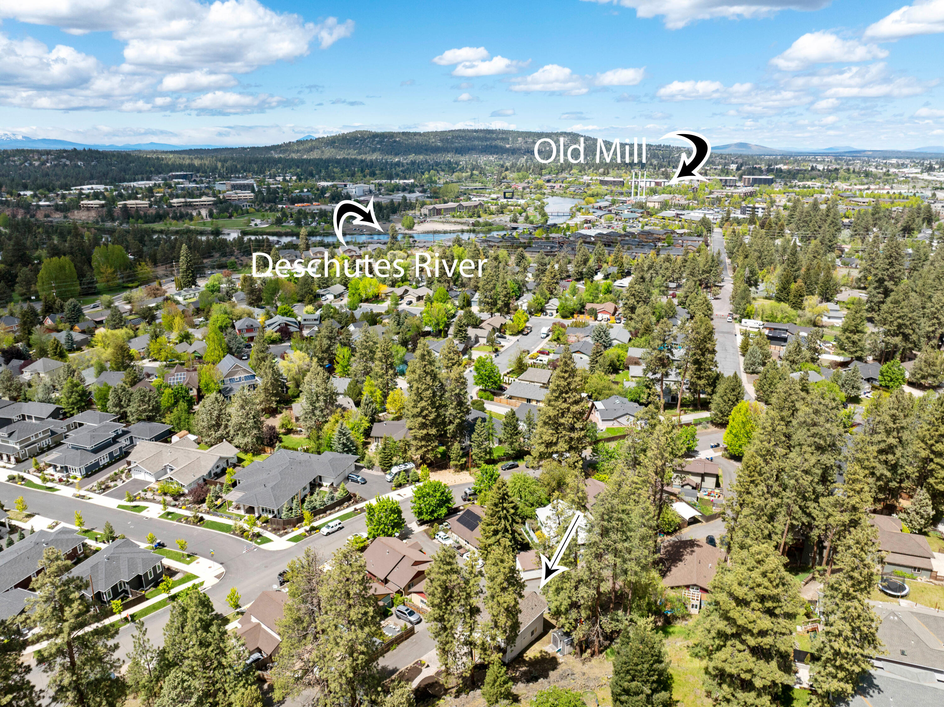 1242 SW Silver Lake Boulevard