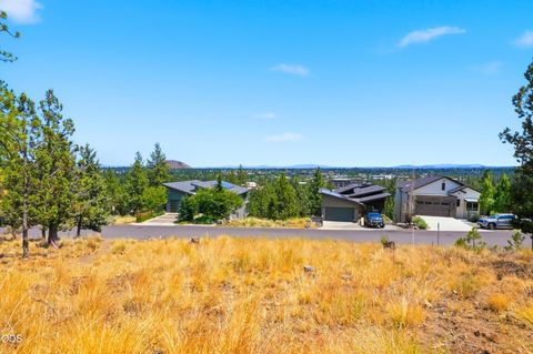 Tiny photo for 1738 SW Troon Avenue, Bend, OR 97702 (MLS # 220224525)
