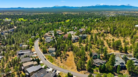 Tiny photo for 1738 SW Troon Avenue, Bend, OR 97702 (MLS # 220224525)