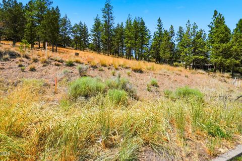 Tiny photo for 1738 SW Troon Avenue, Bend, OR 97702 (MLS # 220224525)