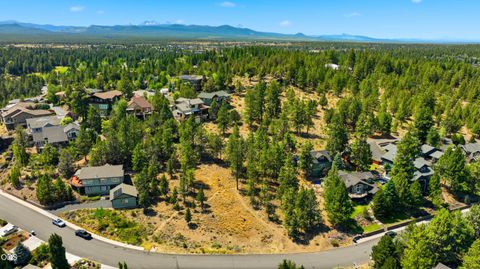 Tiny photo for 1738 SW Troon Avenue, Bend, OR 97702 (MLS # 220224525)
