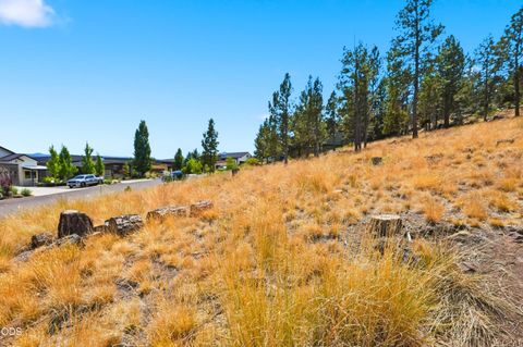 Tiny photo for 1738 SW Troon Avenue, Bend, OR 97702 (MLS # 220224525)