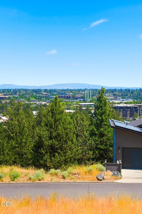 Tiny photo for 1738 SW Troon Avenue, Bend, OR 97702 (MLS # 220224525)