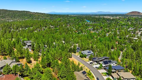 Tiny photo for 1738 SW Troon Avenue, Bend, OR 97702 (MLS # 220224525)