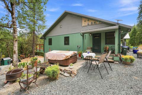 Tiny photo for 3257 Sardine Creek Road, Gold Hill, OR 97525 (MLS # 220226951)