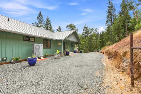 Tiny photo for 3257 Sardine Creek Road, Gold Hill, OR 97525 (MLS # 220226951)