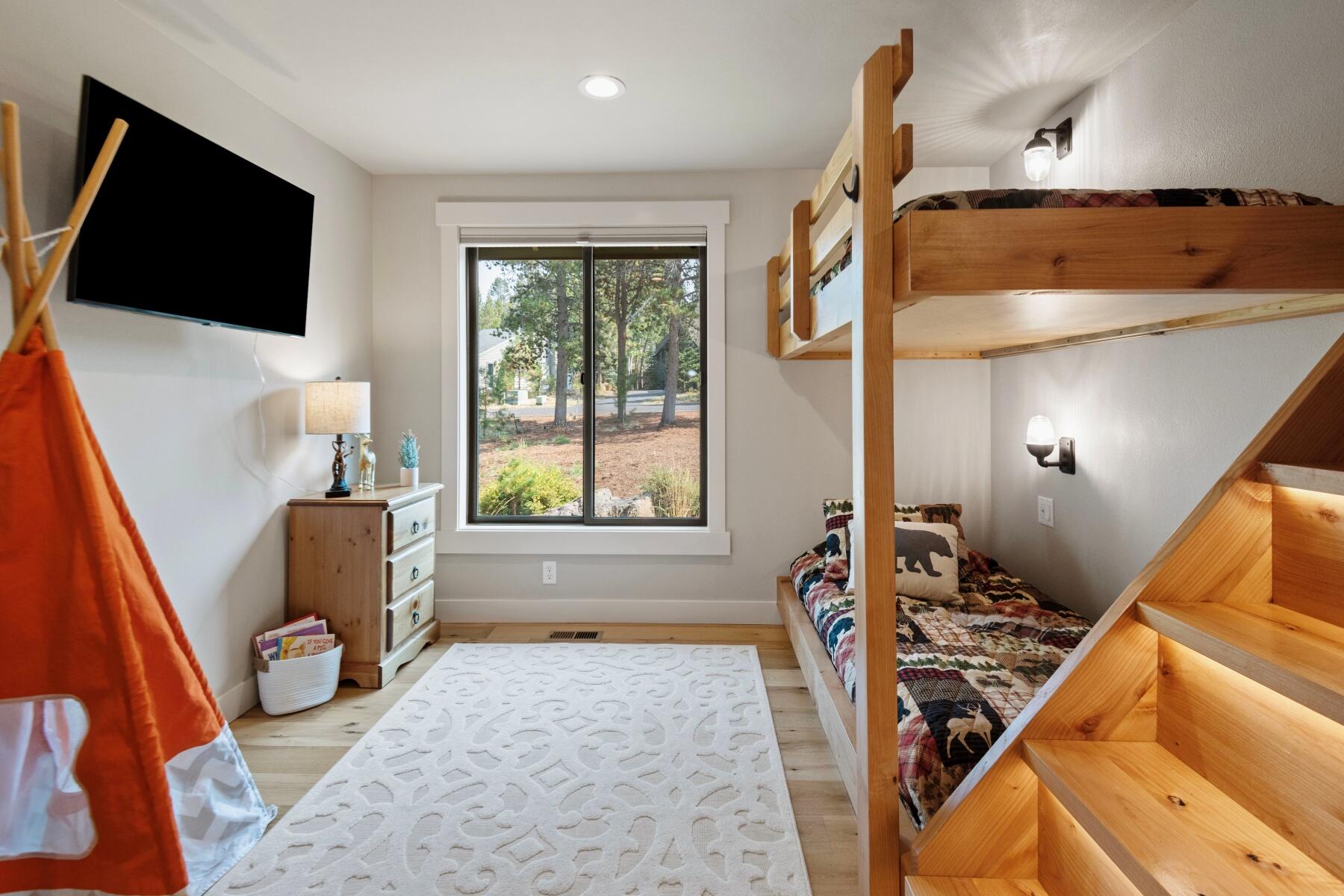 Fairway Crest Village - Residential