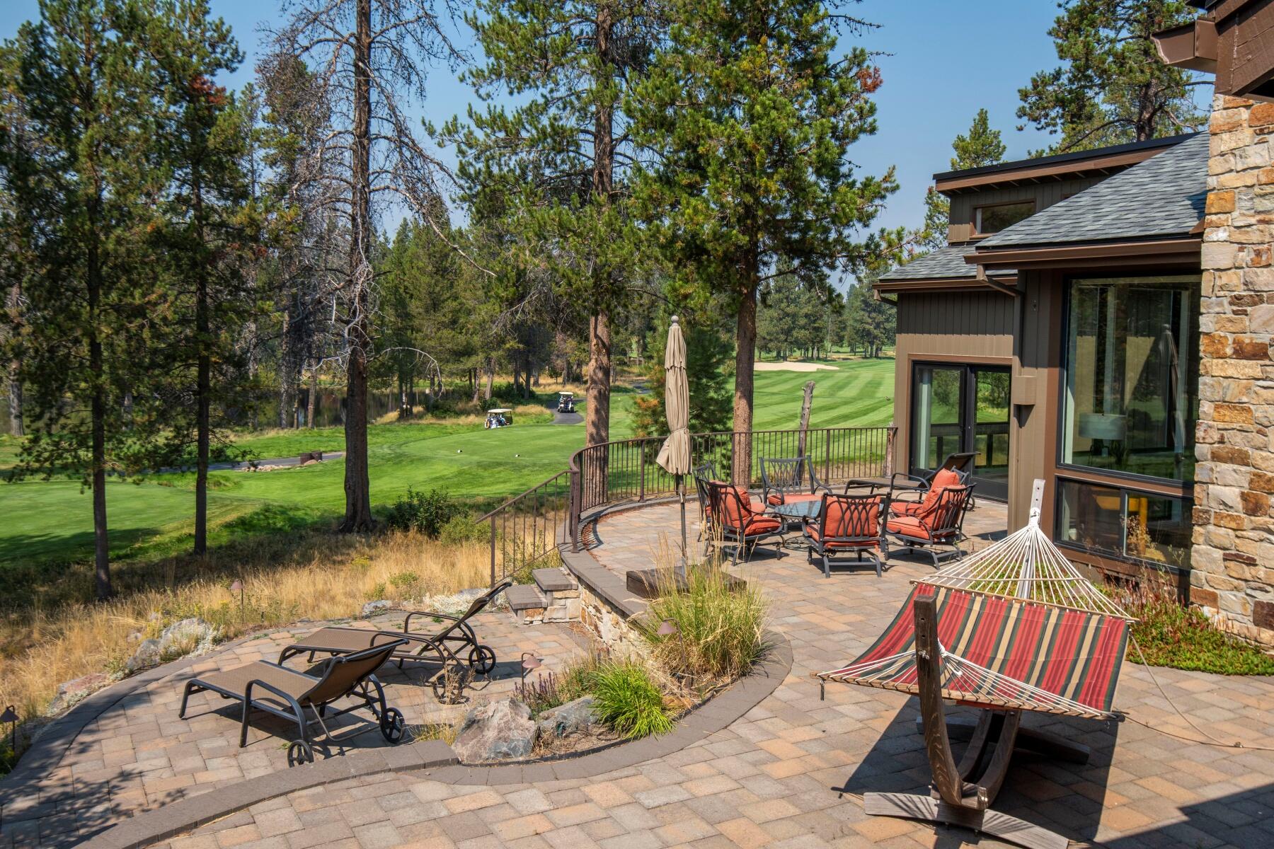 Fairway Crest Village - Residential