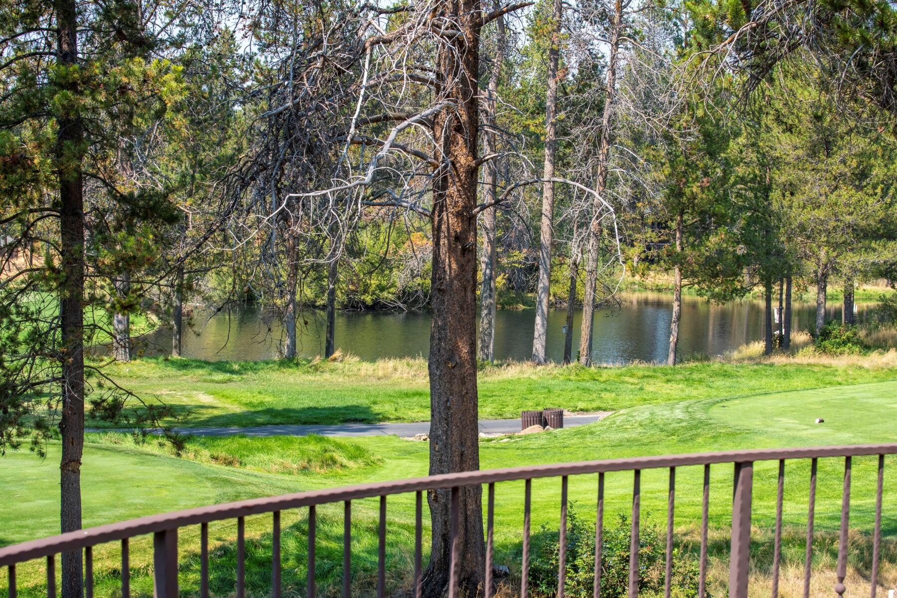 Fairway Crest Village - Residential