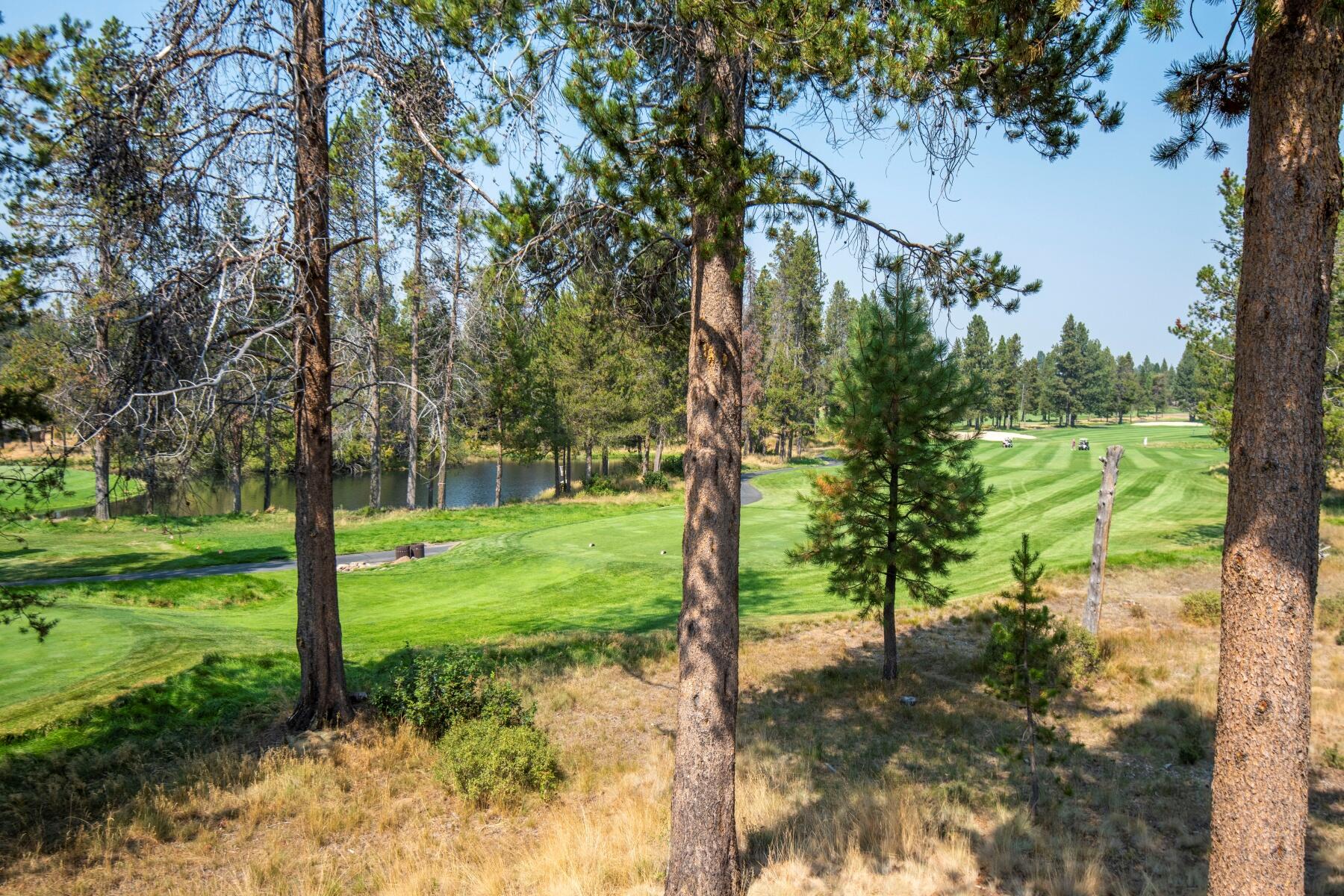 Fairway Crest Village - Residential