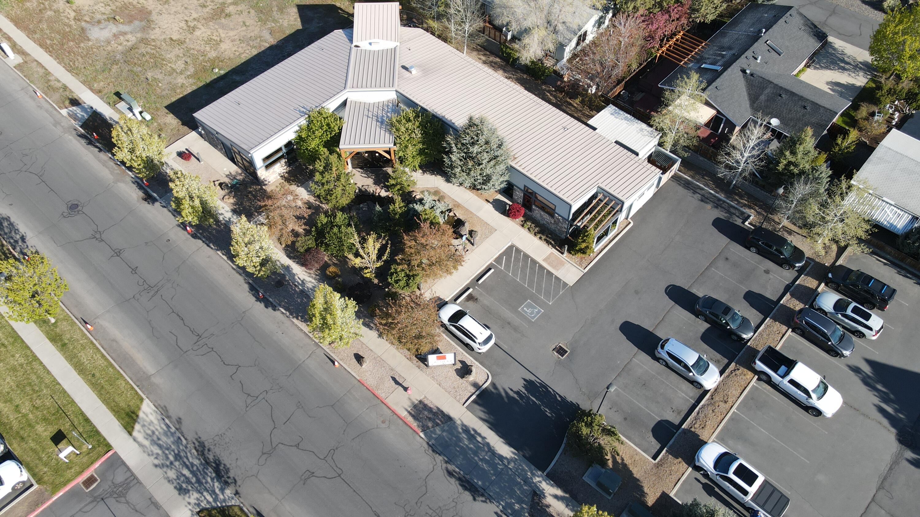 Woodlands - Commercial Sale