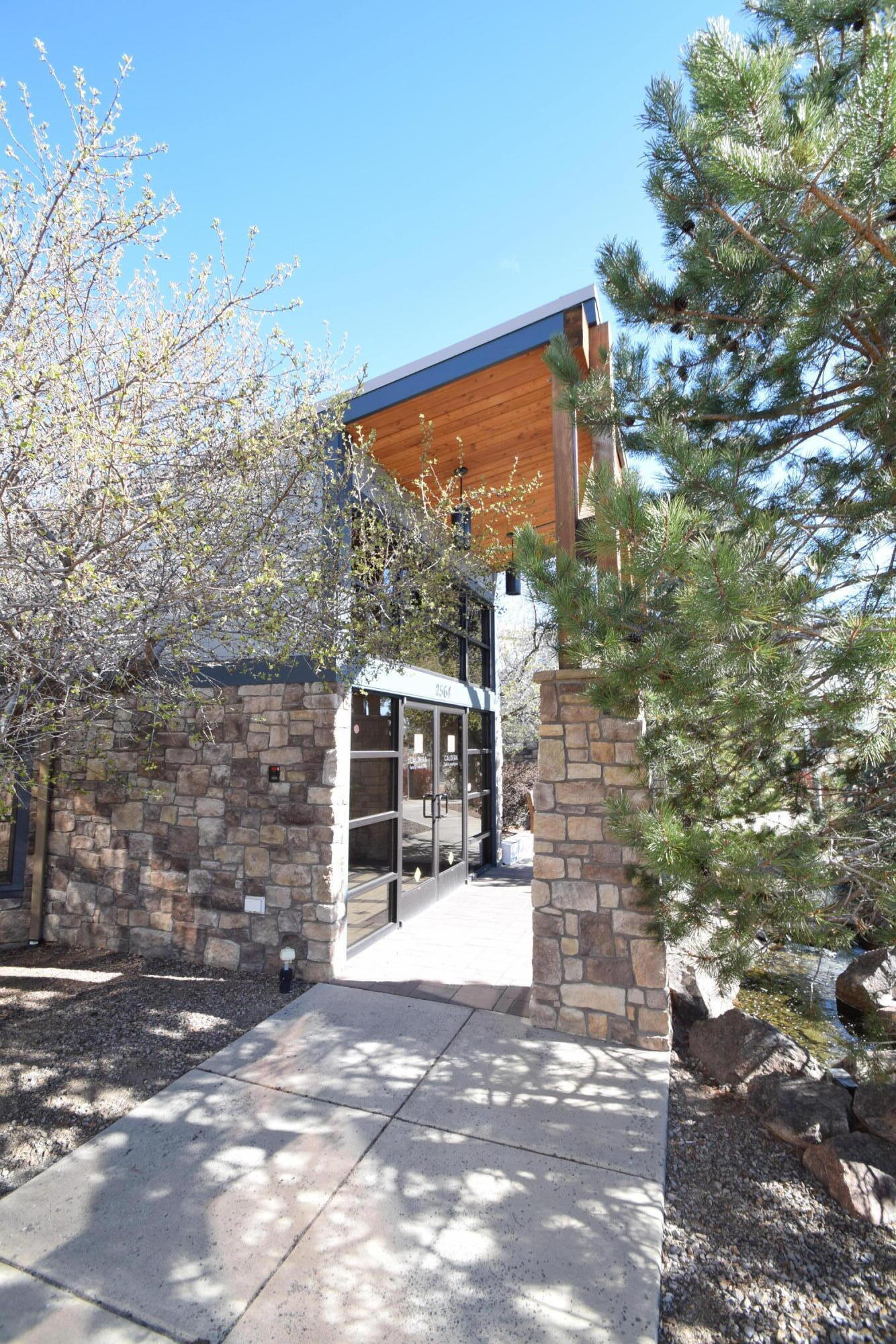 Woodlands - Commercial Sale