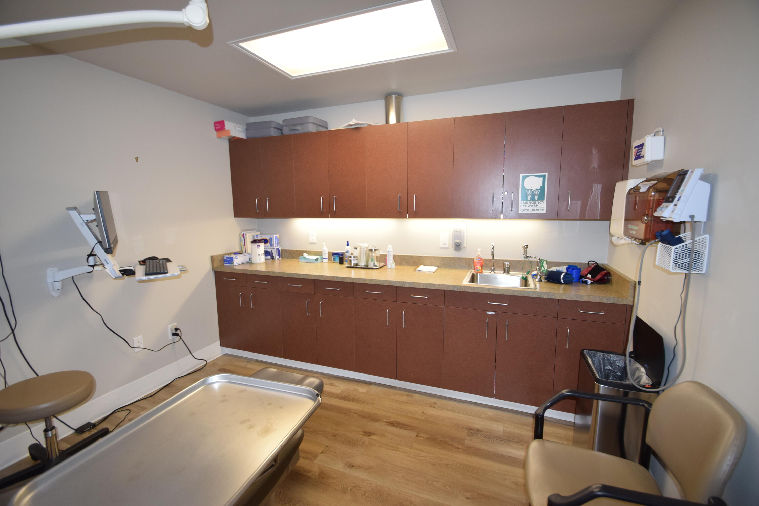 Woodlands - Commercial Sale