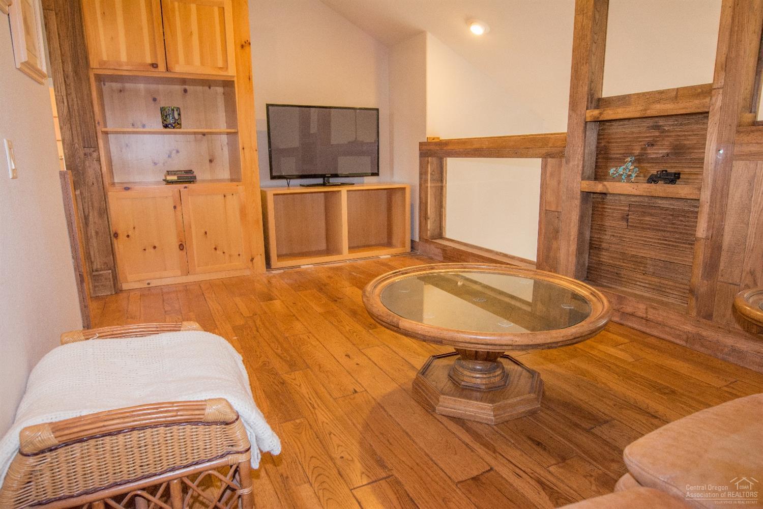 Eagle Crest - Residential