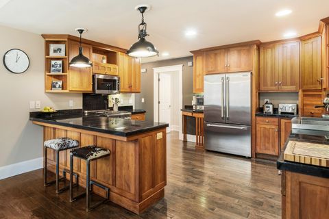 Tiny photo for 693 E Tyler Avenue, Sisters, OR 97759 (MLS # 220214108)