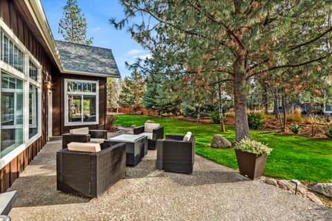 Tiny photo for 693 E Tyler Avenue, Sisters, OR 97759 (MLS # 220214108)