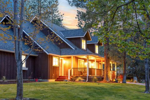 Tiny photo for 693 E Tyler Avenue, Sisters, OR 97759 (MLS # 220214108)