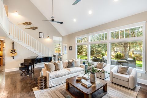 Tiny photo for 693 E Tyler Avenue, Sisters, OR 97759 (MLS # 220214108)