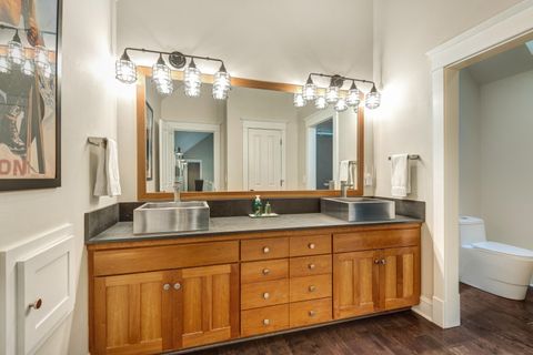 Tiny photo for 693 E Tyler Avenue, Sisters, OR 97759 (MLS # 220214108)