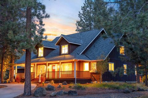 Tiny photo for 693 E Tyler Avenue, Sisters, OR 97759 (MLS # 220214108)