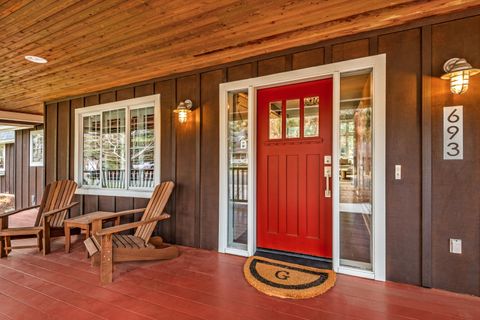 Tiny photo for 693 E Tyler Avenue, Sisters, OR 97759 (MLS # 220214108)