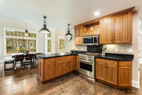 Tiny photo for 693 E Tyler Avenue, Sisters, OR 97759 (MLS # 220214108)