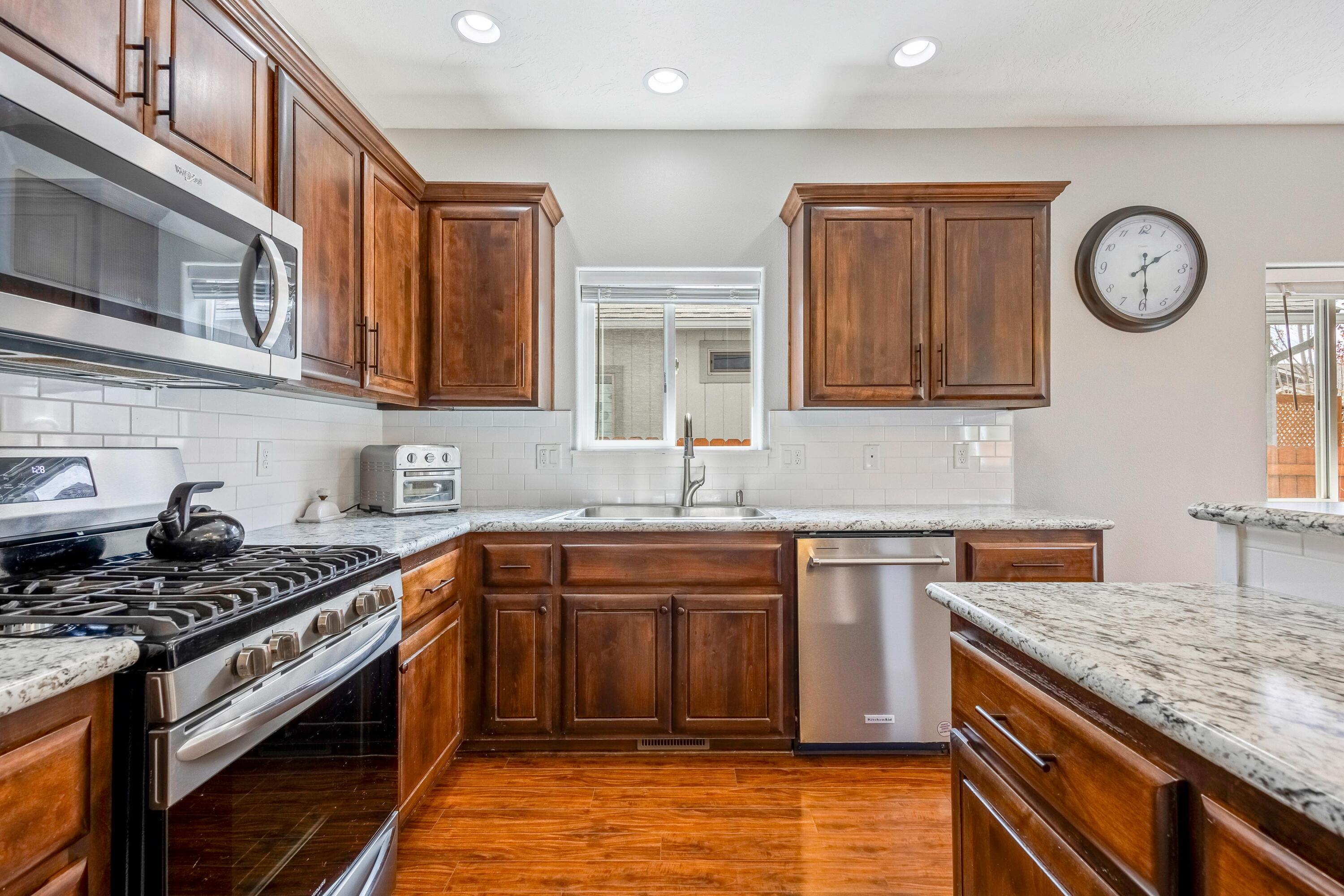 653 NE Providence Drive