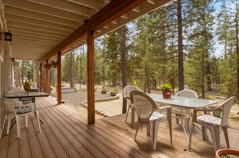 Tiny photo for 153520 Twilla Court, La Pine, OR 97739 (MLS # 220221824)