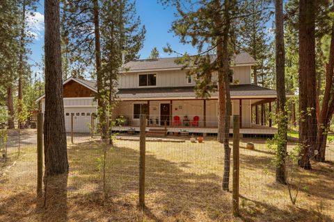 Tiny photo for 153520 Twilla Court, La Pine, OR 97739 (MLS # 220221824)