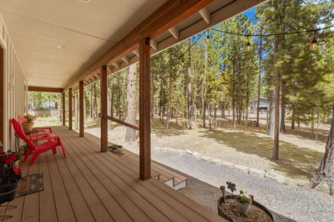 Tiny photo for 153520 Twilla Court, La Pine, OR 97739 (MLS # 220221824)