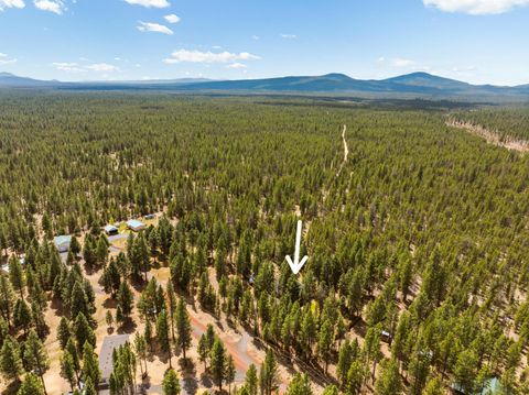 Tiny photo for 153520 Twilla Court, La Pine, OR 97739 (MLS # 220221824)
