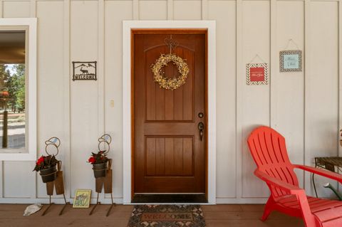 Tiny photo for 153520 Twilla Court, La Pine, OR 97739 (MLS # 220221824)