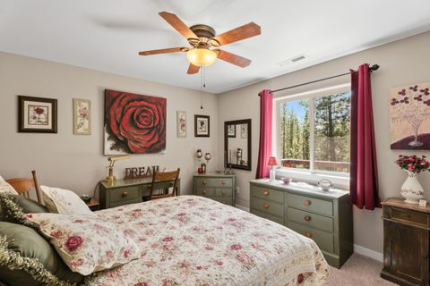 Tiny photo for 153520 Twilla Court, La Pine, OR 97739 (MLS # 220221824)