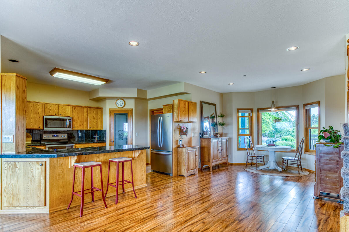 West Powell Butte Es - Residential