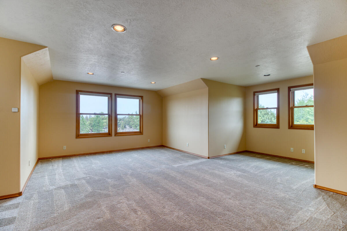 West Powell Butte Es - Residential