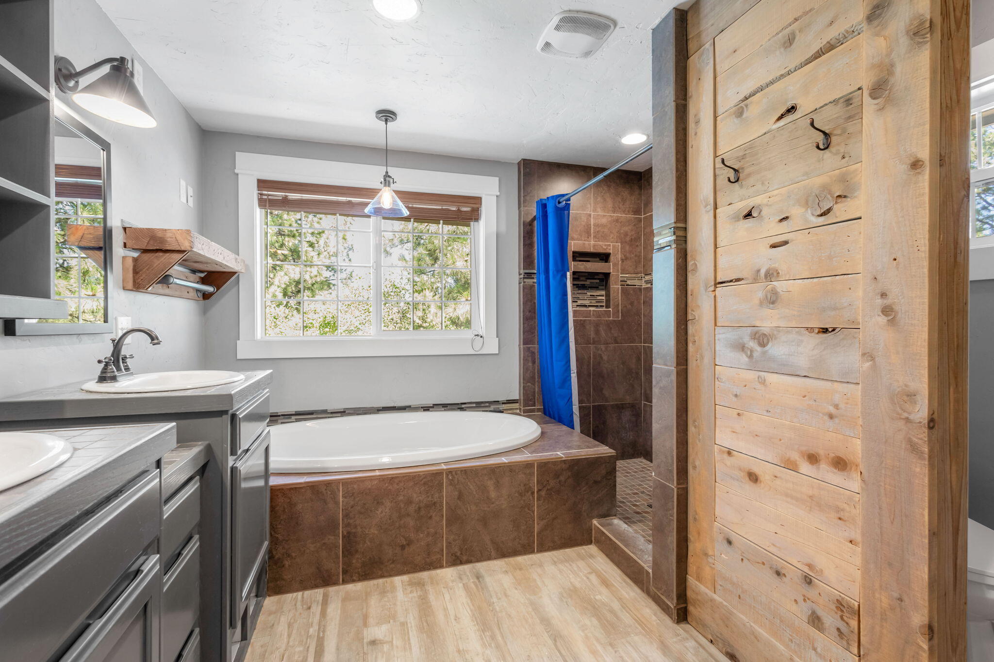 River Bend Estate - Residential