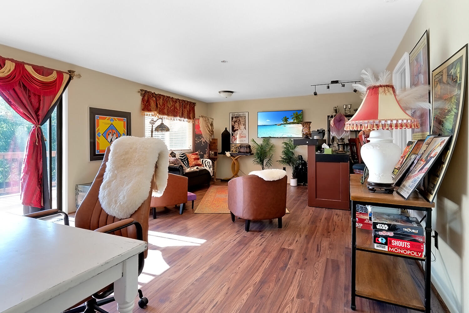 Moyina - Residential