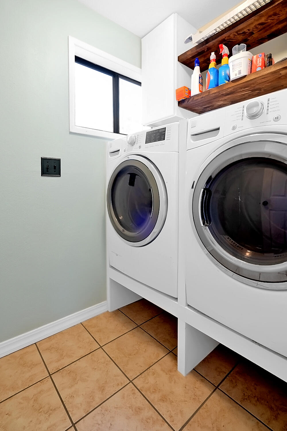 Moyina - Residential