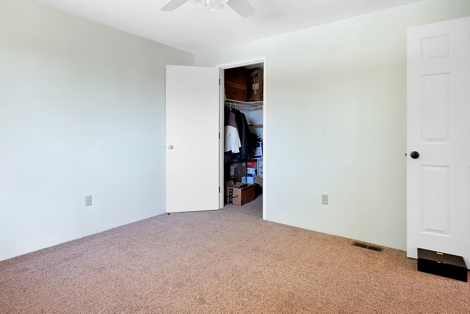 Moyina - Residential