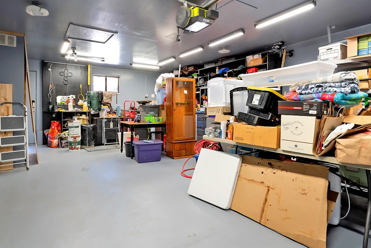 Moyina - Residential