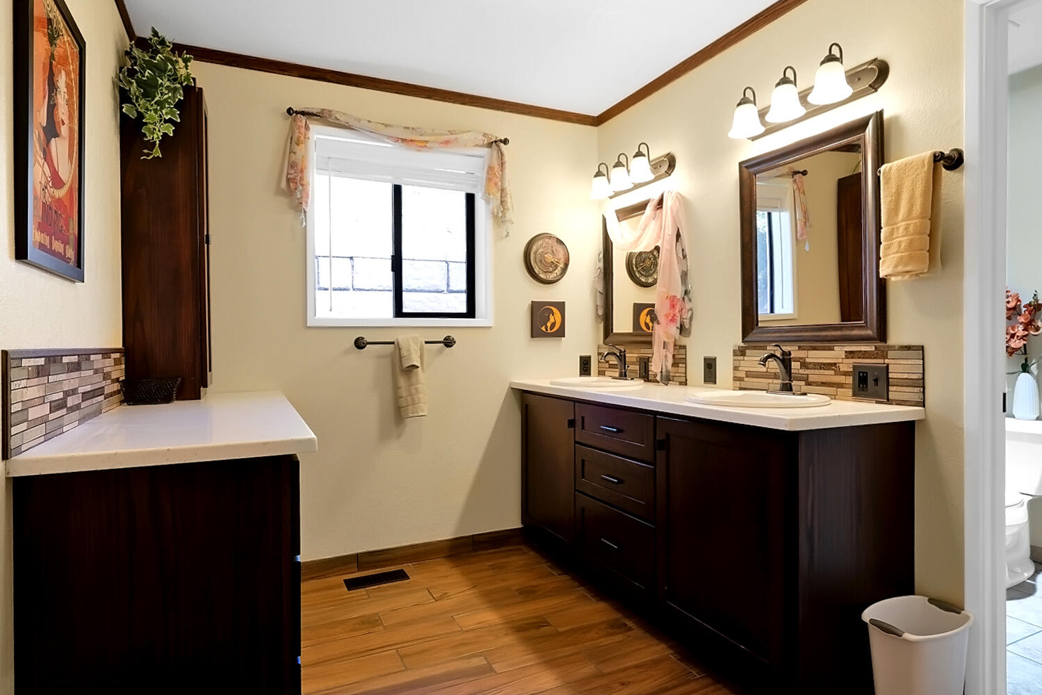 Moyina - Residential