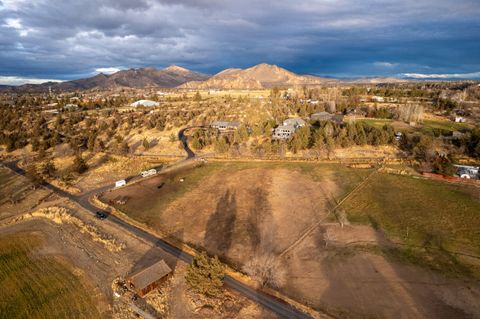 Tiny photo for 1221 NW Odem Avenue, Terrebonne, OR 97760 (MLS # 220212552)