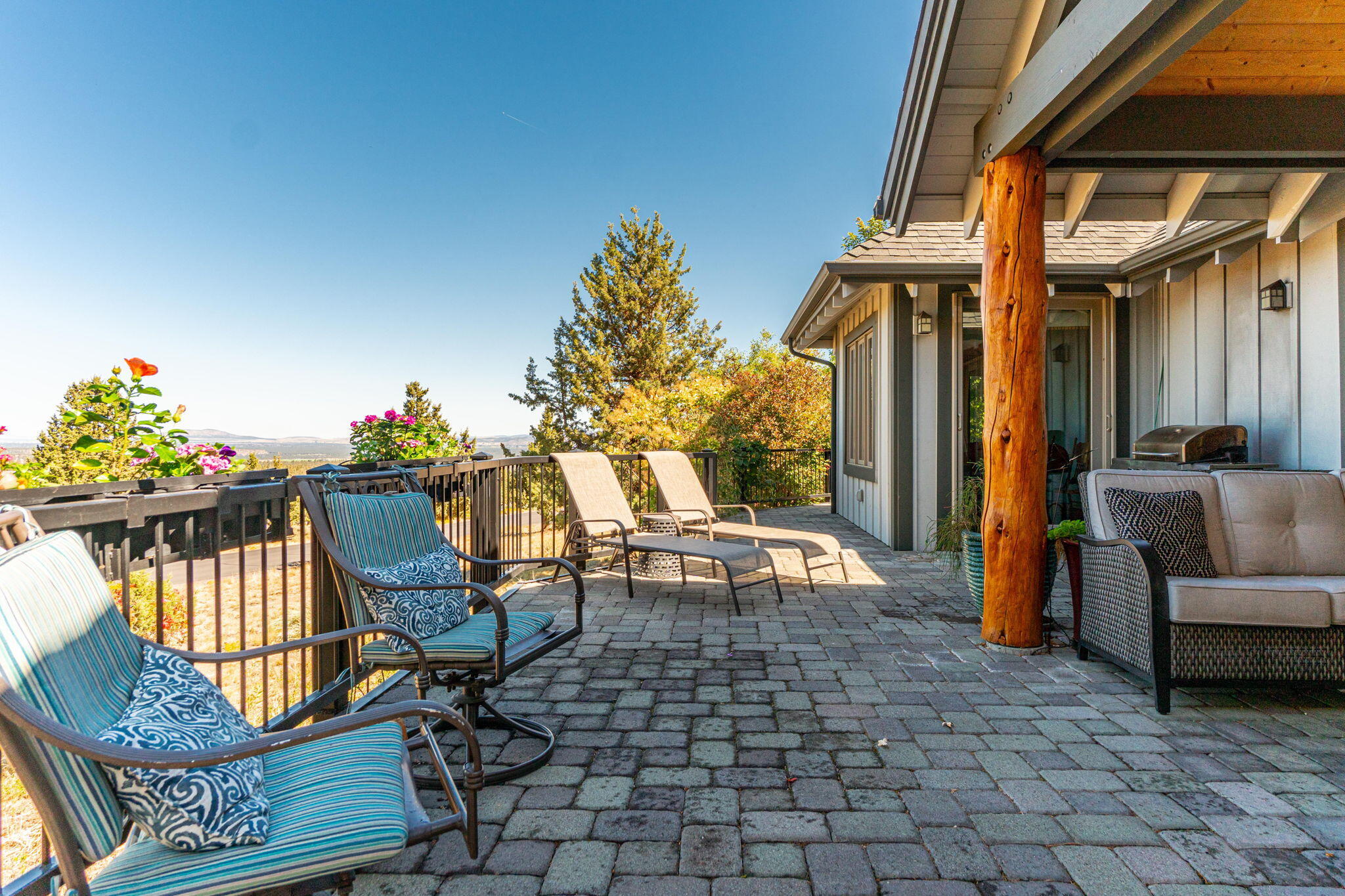 Eagle Crest - Residential